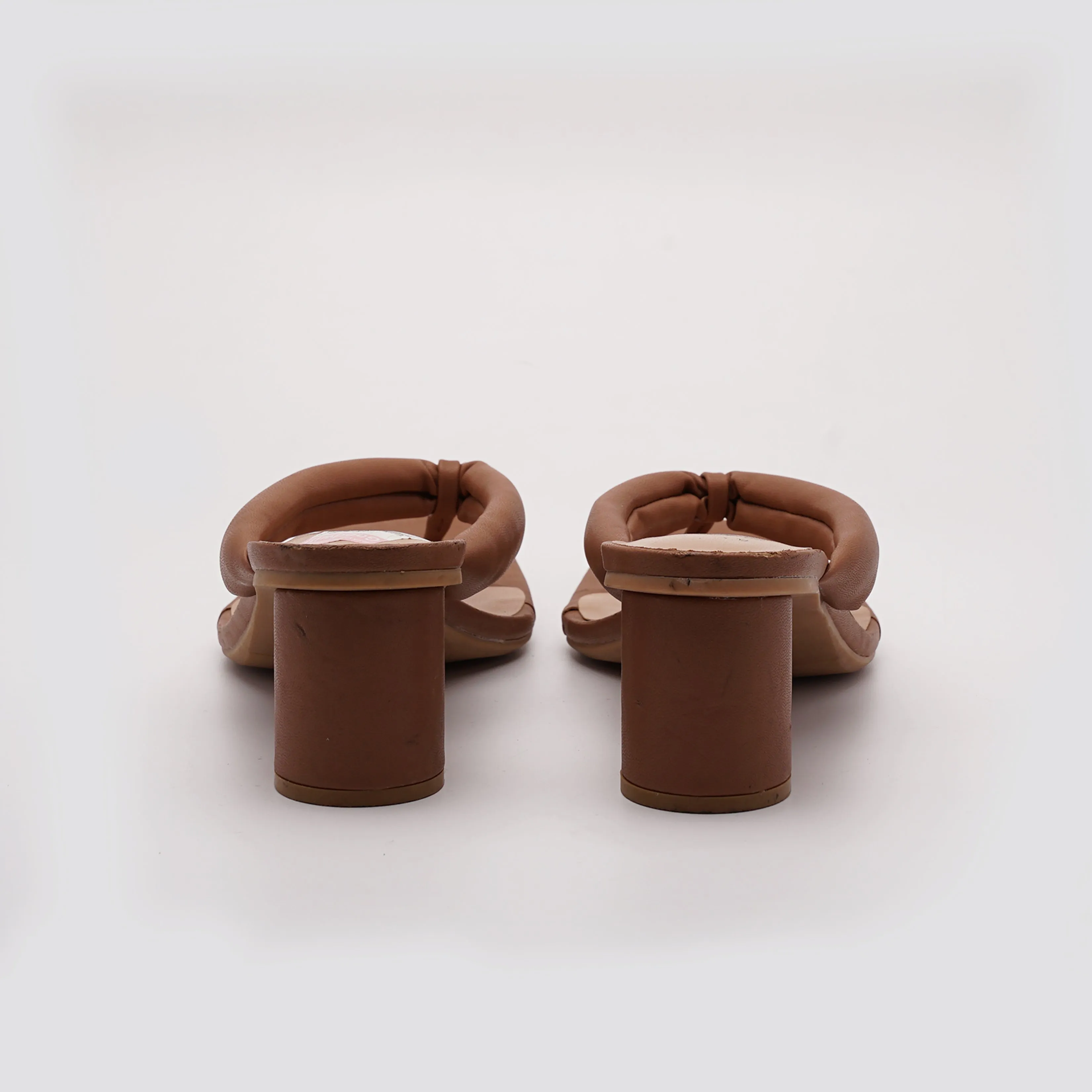 A new Day Mule Heel