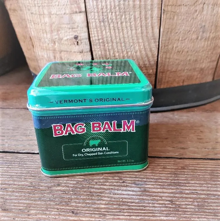 Bag Balm Original Tin: Moisturizer