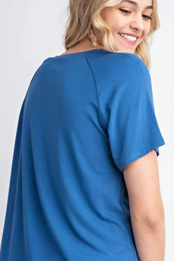 Basic Scoop-neck Tee