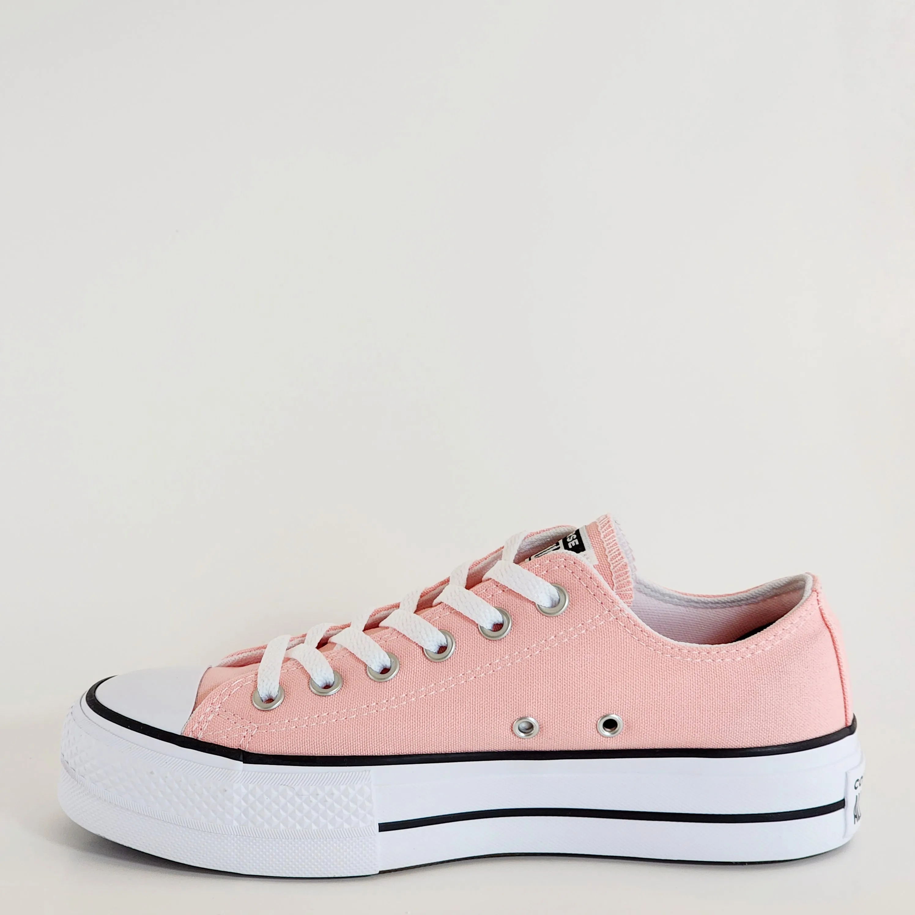 Converse CTAS Lift Ox Bleached Coral Canvas Women's Platform Sneaker A09958C NWT