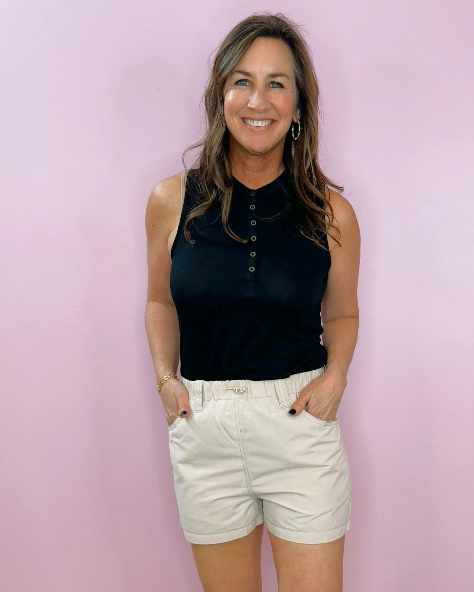 Cream Utility Chic Contrast Stitch Shorts