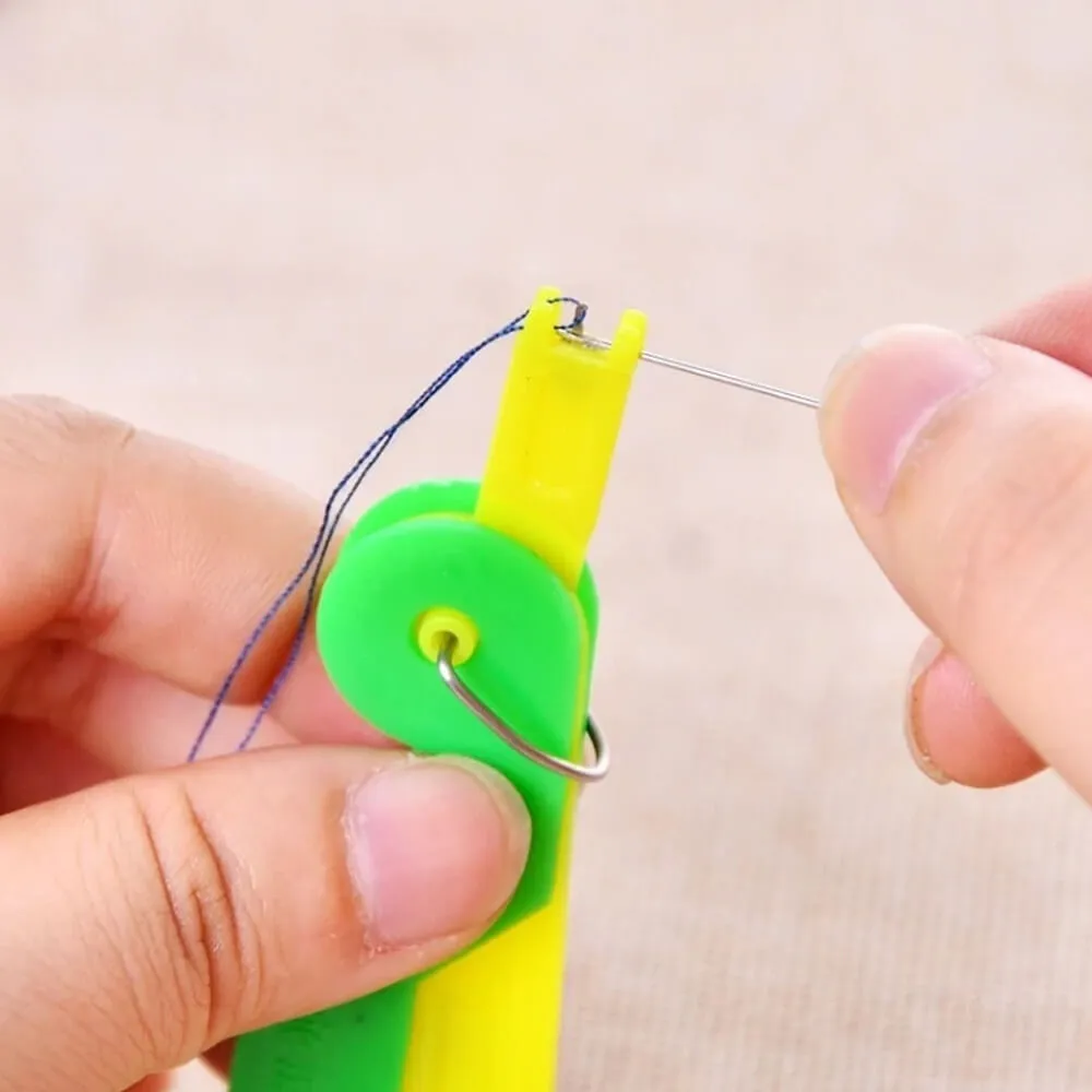 Durable Convenient Automatic Needle Threader (Set of 5)