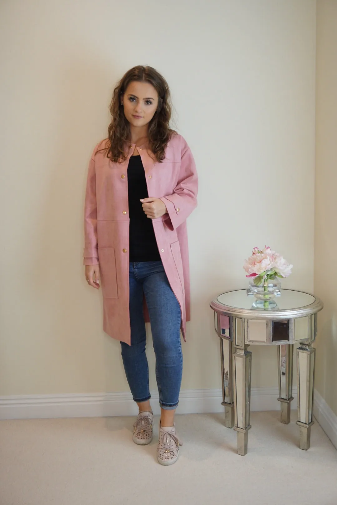 Faux Suede Coat with Round Neck in Pink