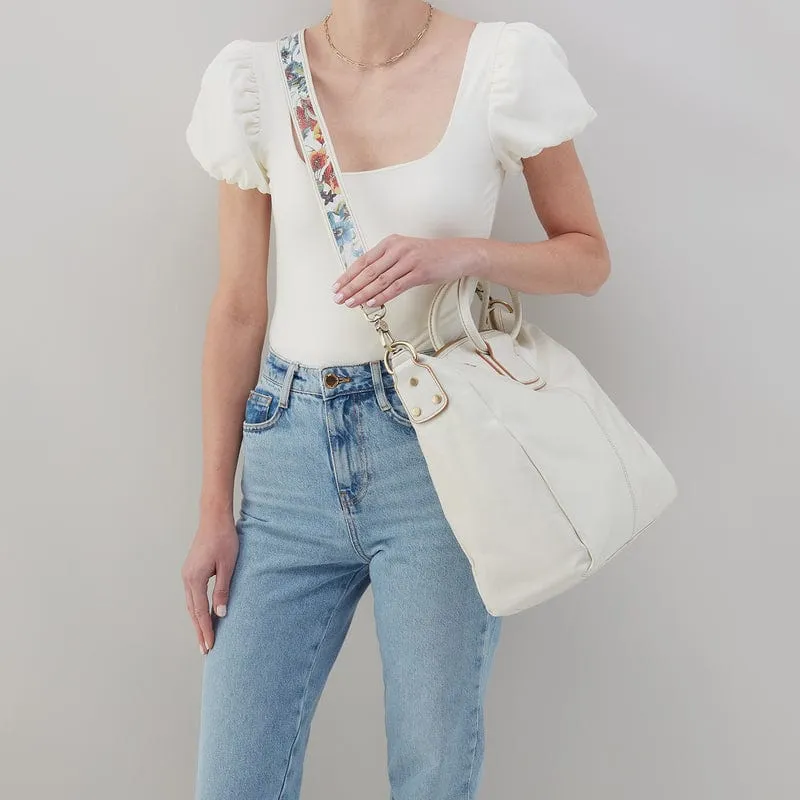 Hobo Sheila Large Satchel In Polished Leather