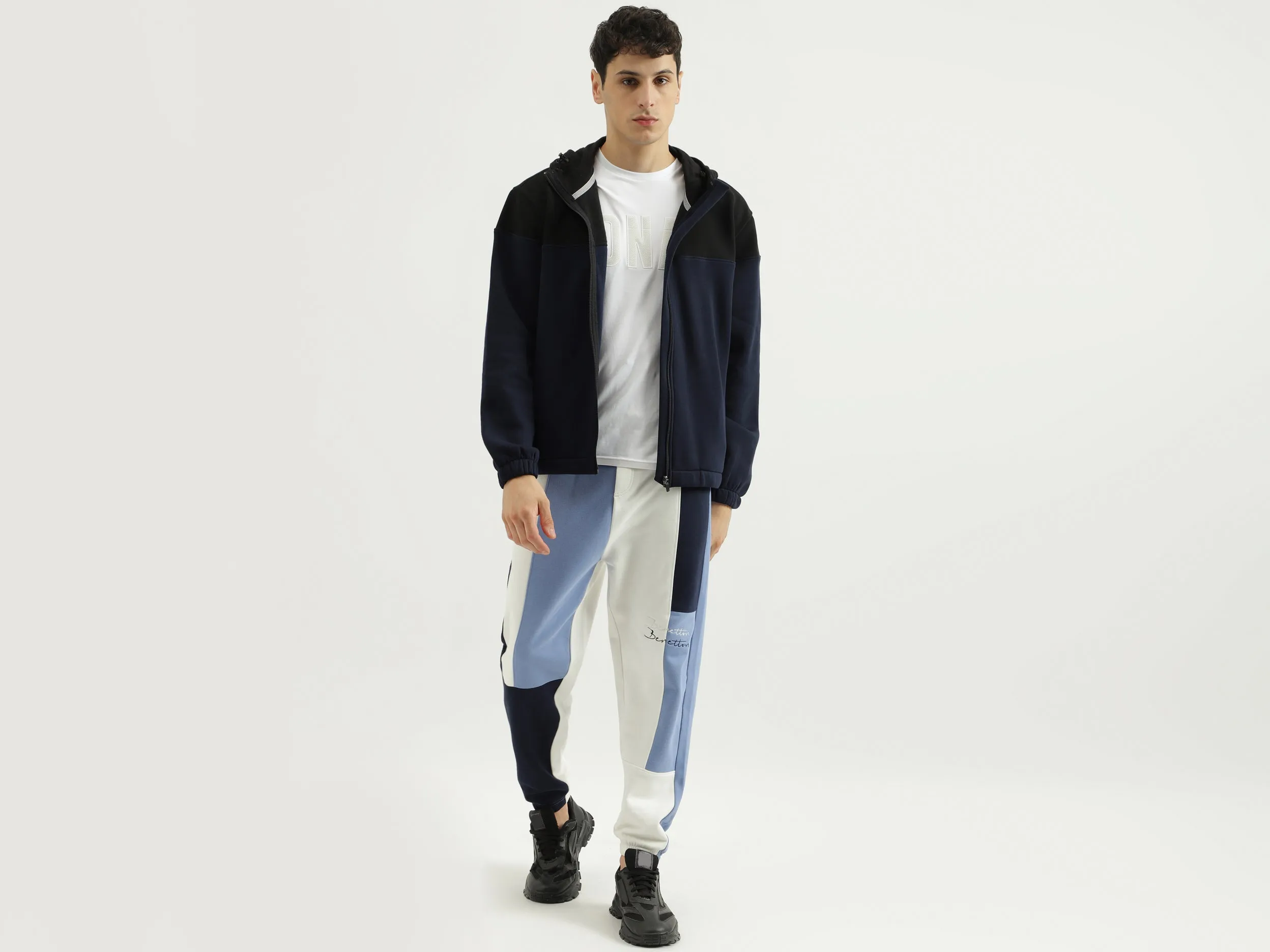 Hooded Neck Colourblocked Sweatshirt