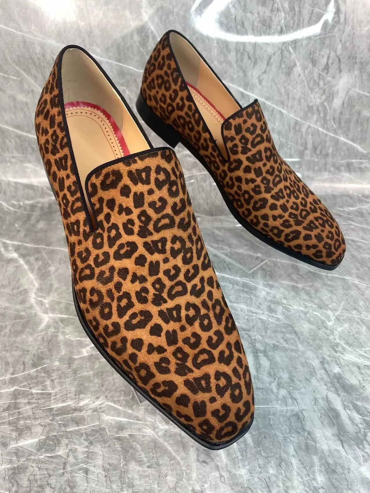 Low-heeled Men's Loafers