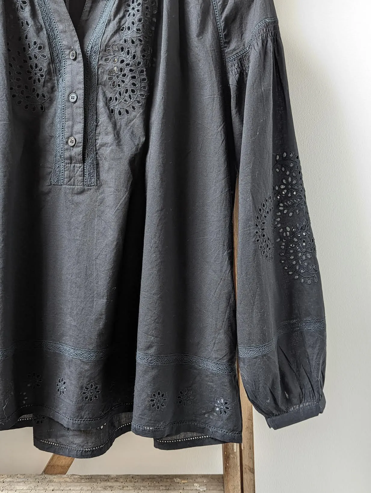Nipoa Broderie Anglaise Black Blouse