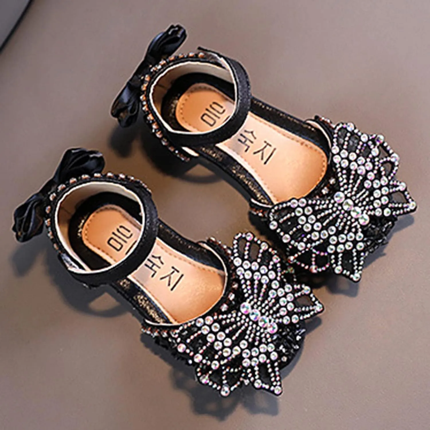Toddler Sandals Fashion Summer Girls Dance Shoes Princess Dress Performance Shoes Silk Bow Mesh Anti Slip Rubber Sole