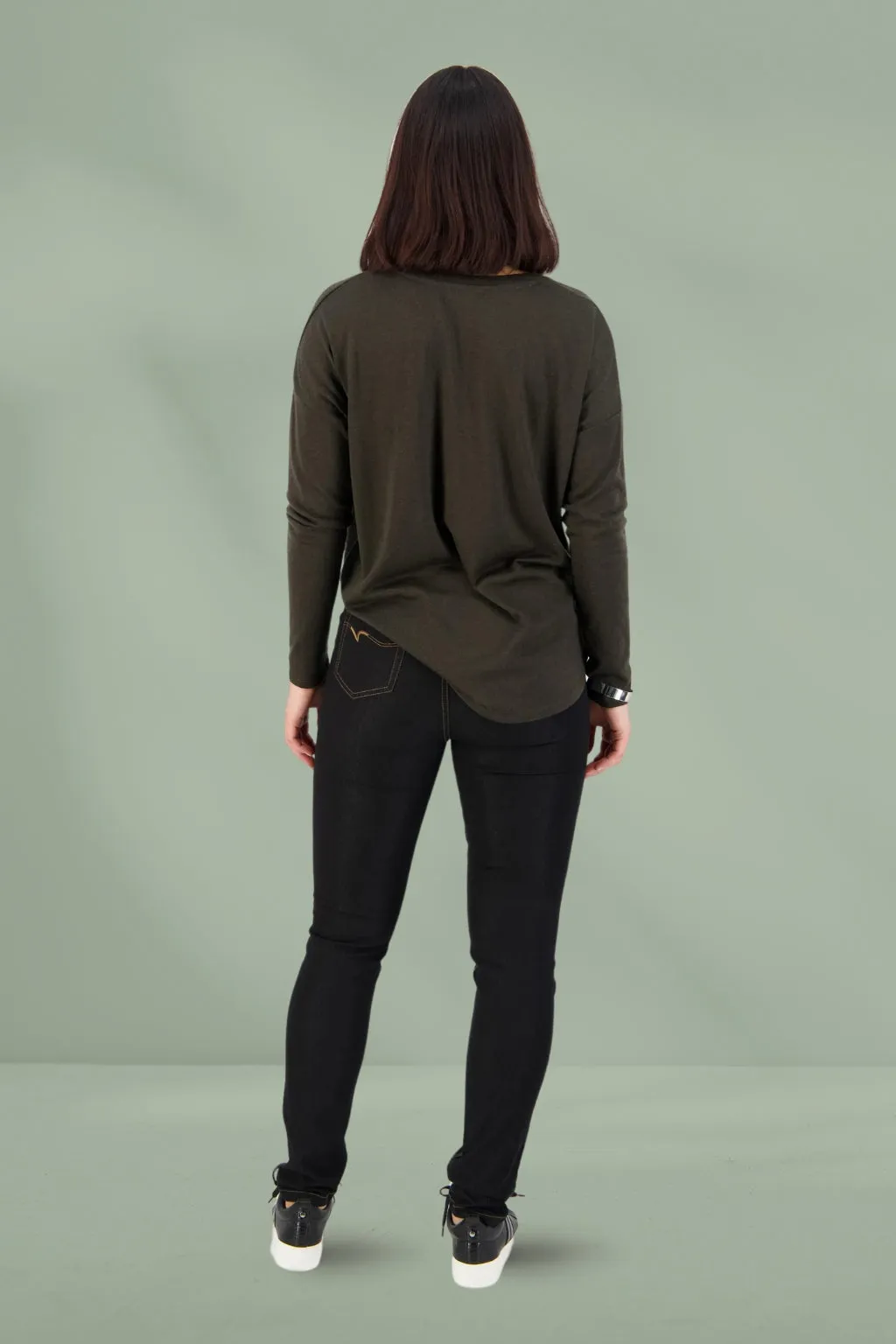 Vassalli Contrast Stitch Pull Up Denim Pants Black
