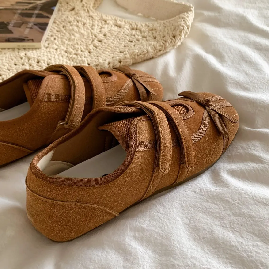 Women's Mary Jane Shoes Flat Shoes with Cute Bow Breathable Soft Comfortable for Casual Outfits All Day Wear