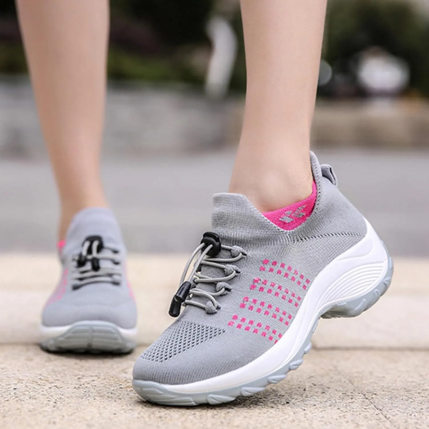 Womens Slip On Walking Shoes Non Slip Classic Comfort Flat Fashion Running Sneakers Arch Support Orthopedic Breathable Workout Shoes Lightweight Gym Padded Insole Sneaker for Outdoor Daily Wear
