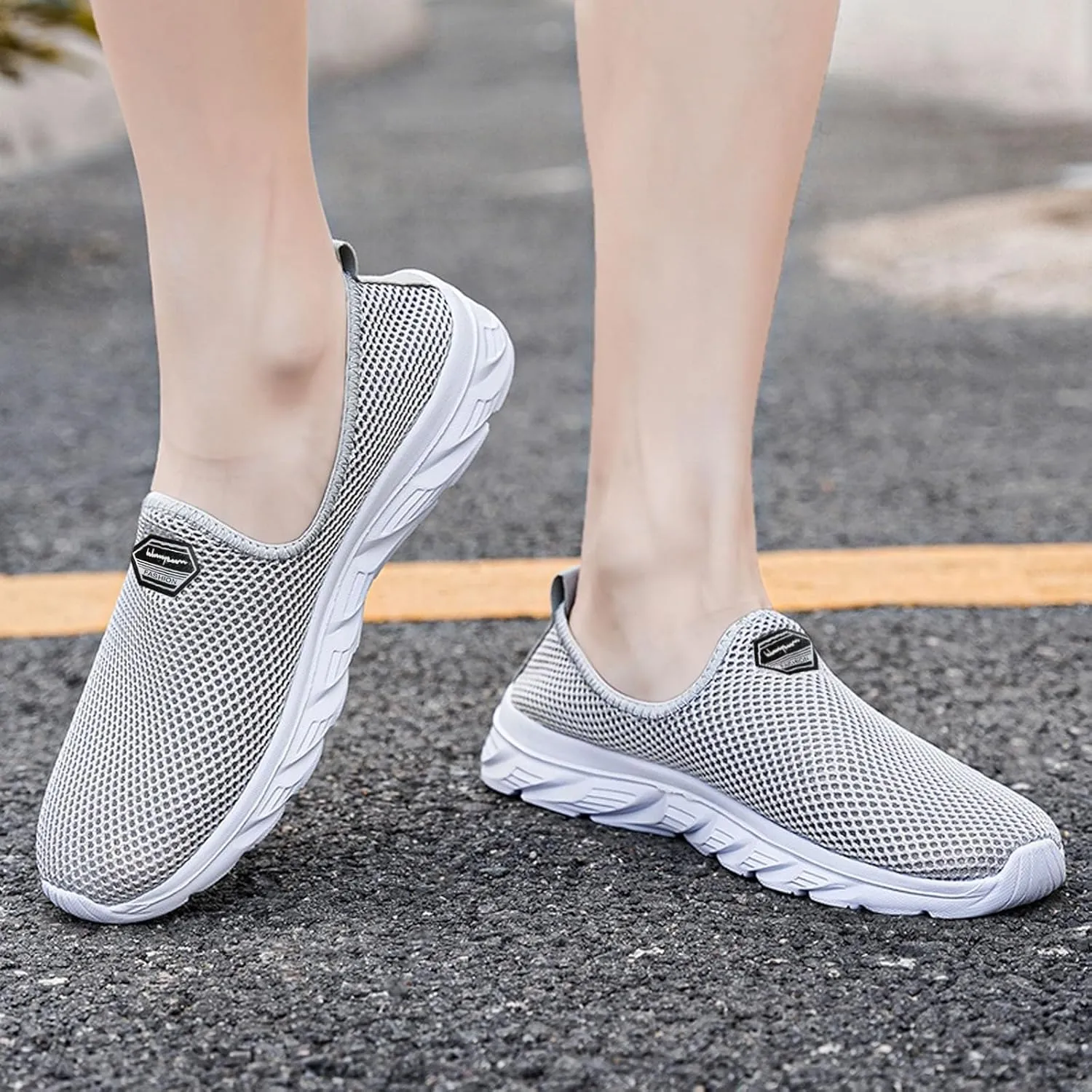 Womens White Platform Sneakers Low Top Platform Shoes Walking Shoes for Women with Arch Support and Comfort Womens Comfortable Loafers Women Running Sneakers